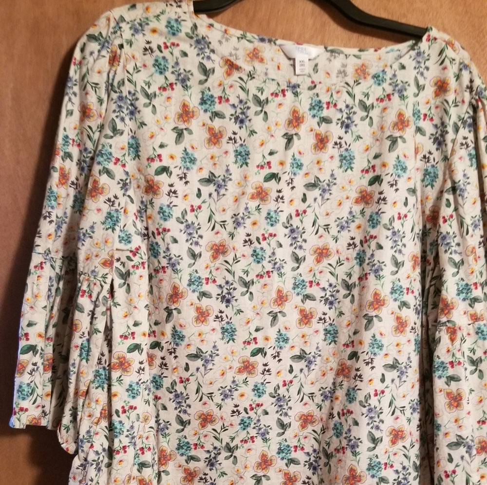 Time and Tru floral cotton bell 3/4 sleeve blouse